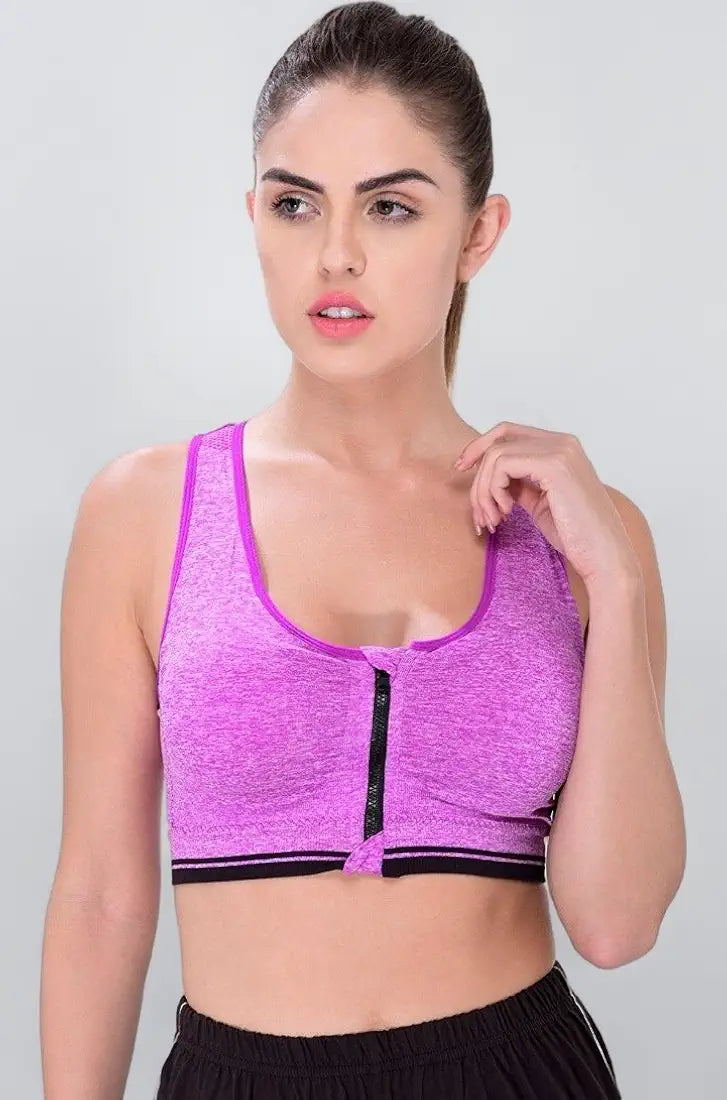 Sports bra zipper